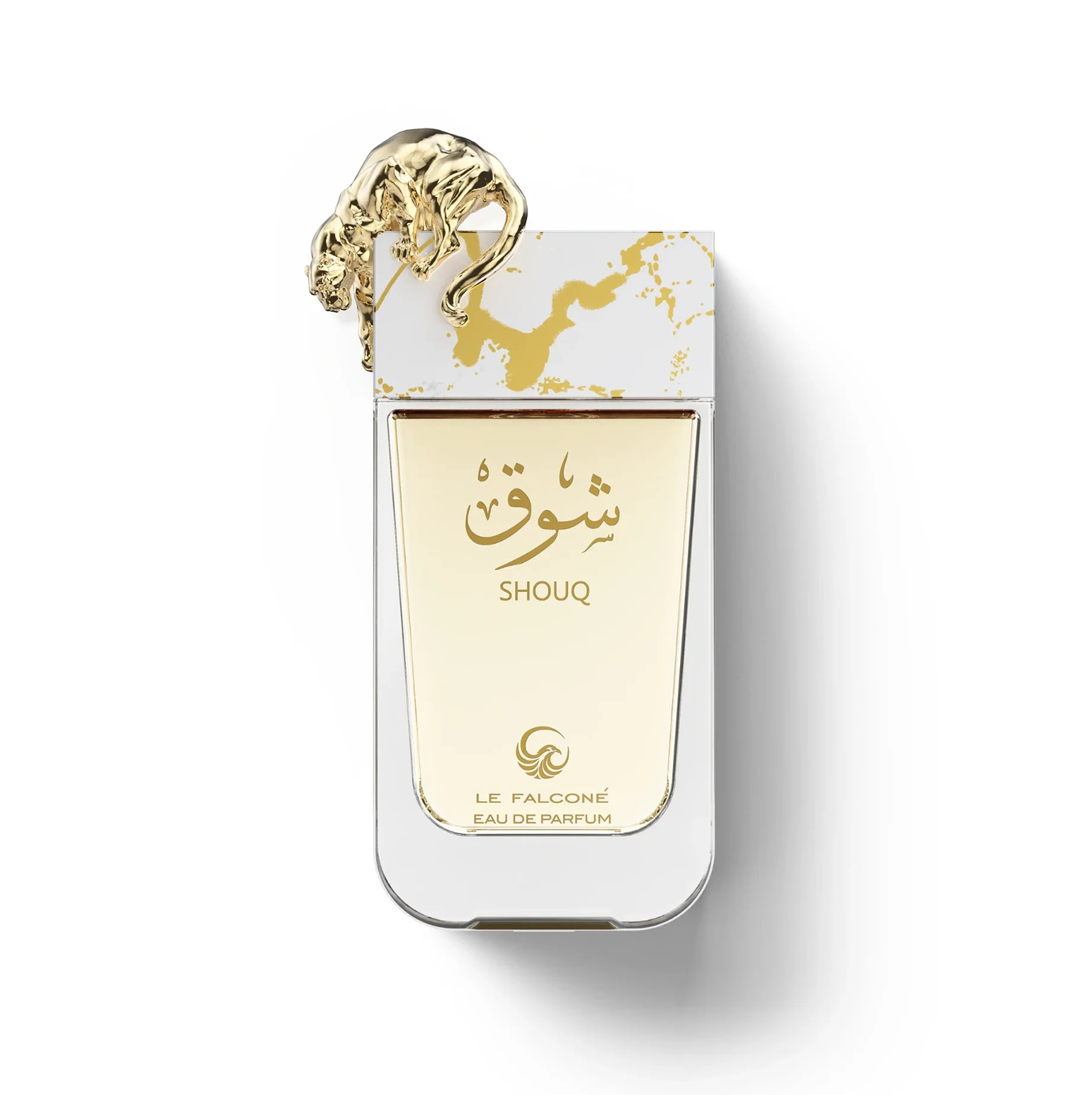 Una elegante toma de estudio del frasco de cristal de 90 ml de Le Falconé Shouq, que muestra su sofisticada caligrafía árabe, su estética limpia y la distintiva y artística escultura de pantera dorada que descansa sobre el tapón jaspeado blanco y dorado.